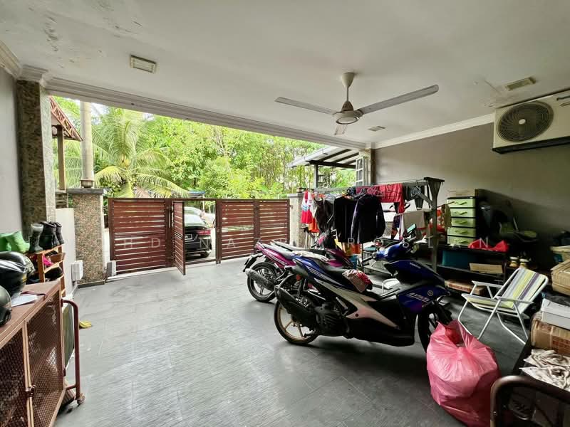 Rumah Teres 2 Tingkat untuk Dijual di Taman Lestari Putra (Seri Kembangan) - Mohd Nazri Roslan - PropertyGuru.com.my