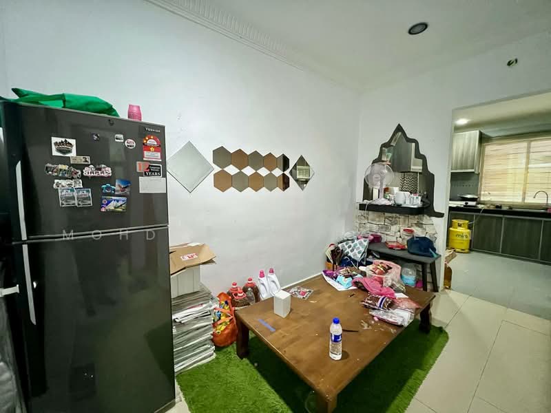 Rumah Teres 2 Tingkat untuk Dijual di Taman Lestari Putra (Seri Kembangan) - Mohd Nazri Roslan - PropertyGuru.com.my