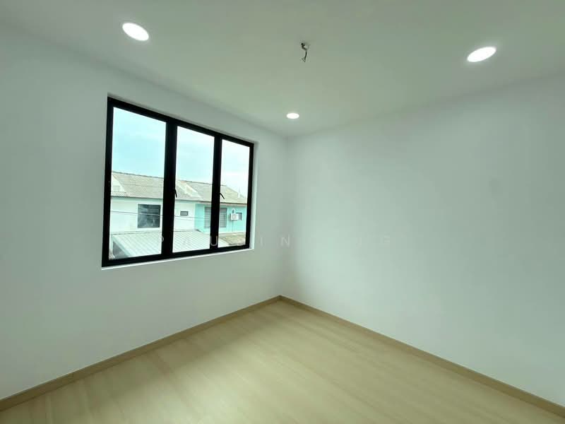 2-storey Terraced House for Sale in Taman Bukit Tiram (Ulu Tiram) - Pauline Ng - PropertyGuru.com.my
