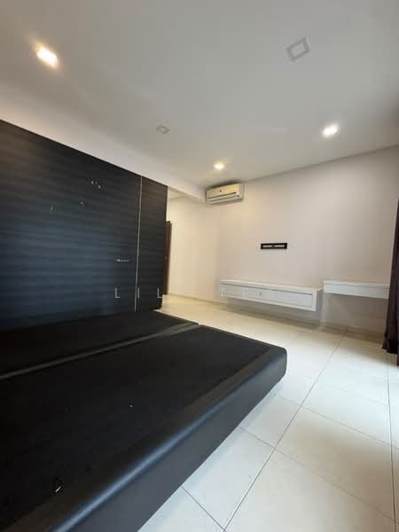 Service Residence for Sale at The Garden Residences - Lili Tea - Bedroom - PropertyGuru.com.my