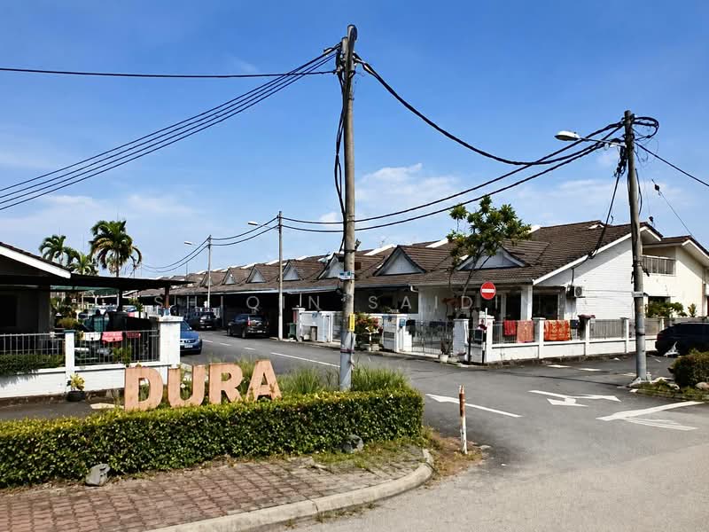 Rumah Teres 1 Tingkat untuk Dijual di Bandar Putera 2 (Klang) - Shiqin Saidin - Exterior - PropertyGuru.com.my