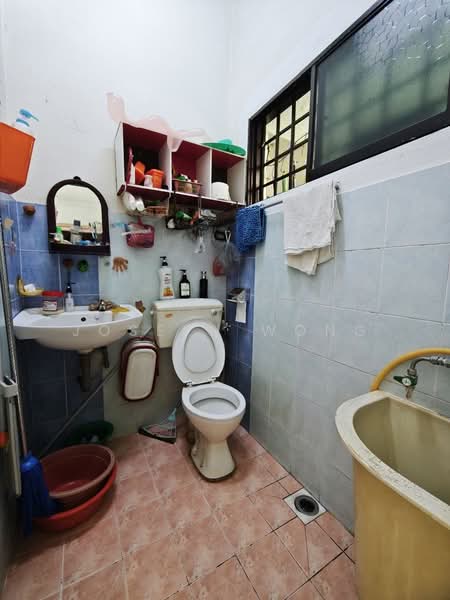 2-storey Terraced House for Sale in Taman Menglembu Impiana Adril (Menglembu) - Joseph Wong - PropertyGuru.com.my