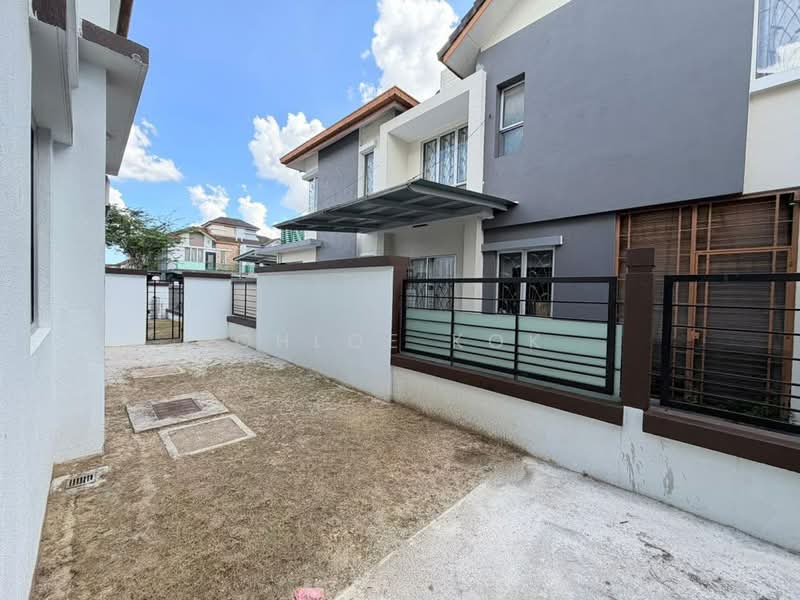 Cluster House for Sale in Anggun (Rawang) - Chloe Kok - PropertyGuru.com.my