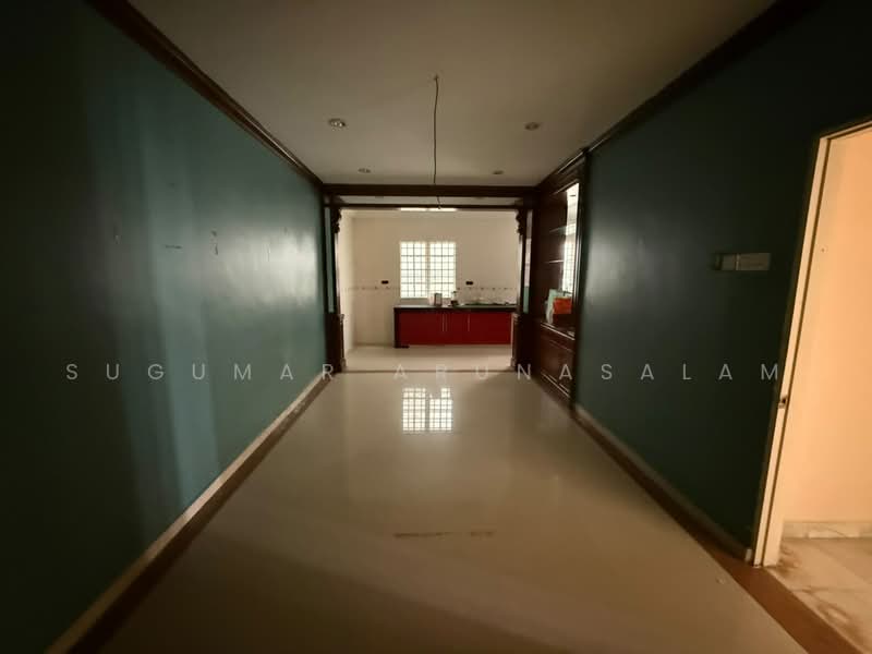 Semi-Detached House for Sale in Bandar Baru Klang (Klang) - Sugumar Arunasalam - Corridor - PropertyGuru.com.my