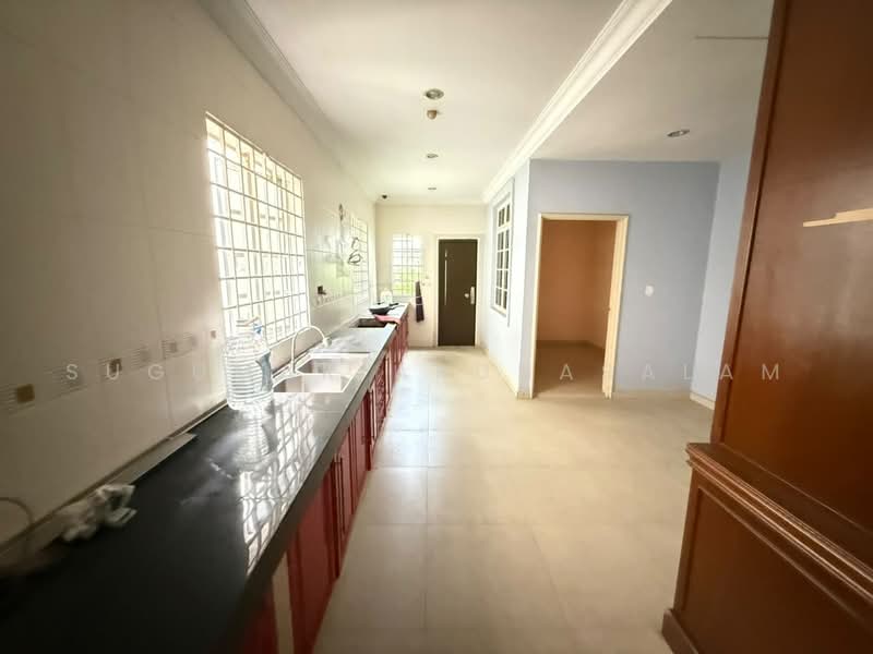 Semi-Detached House for Sale in Bandar Baru Klang (Klang) - Sugumar Arunasalam - Kitchen - PropertyGuru.com.my