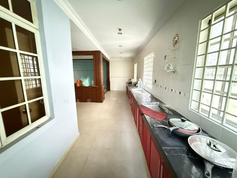 Semi-Detached House for Sale in Bandar Baru Klang (Klang) - Sugumar Arunasalam - Kitchen - PropertyGuru.com.my