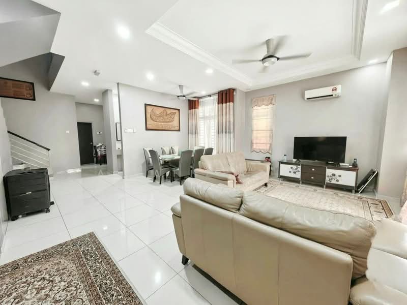 Rumah Kluster untuk Dijual di Johor Bahru (Johor) - ALHAFIZ AZIS - Living Room - PropertyGuru.com.my