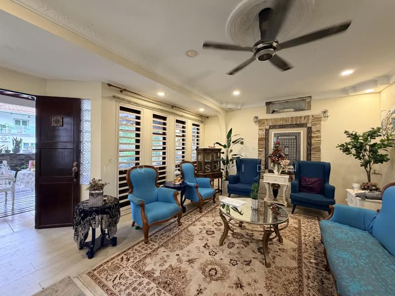 Rumah Banglo untuk Dijual di Seksyen 3 (Bangi) - Shiqin Saidin - Living Room - PropertyGuru.com.my