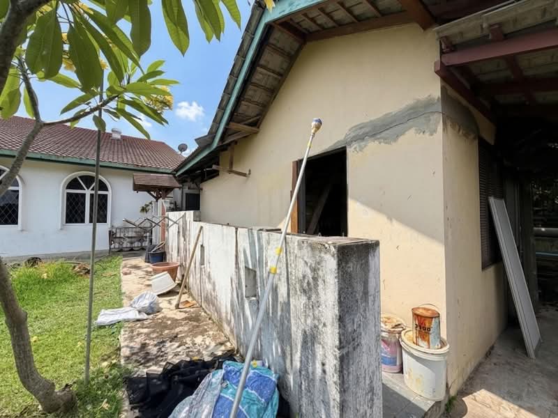 Rumah Banglo untuk Dijual di Seksyen 3 (Bangi) - Shiqin Saidin - Exterior - PropertyGuru.com.my