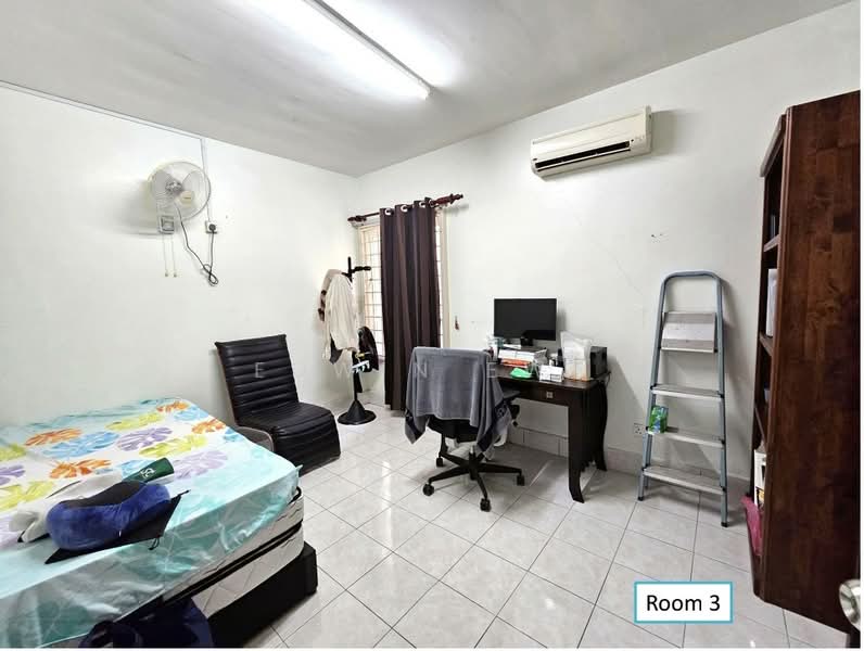 Kondominium untuk Dijual di Greenlane Park - Edwin Ewe - Bedroom - PropertyGuru.com.my
