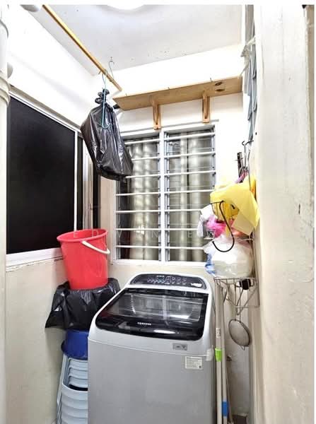 Kondominium untuk Dijual di Greenlane Park - Edwin Ewe - Yard - PropertyGuru.com.my