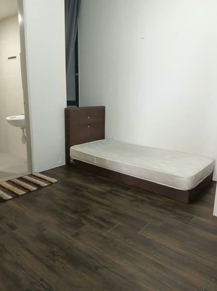 Servis Apartment untuk Dijual di City of Green - JK Leong - Bedroom - PropertyGuru.com.my