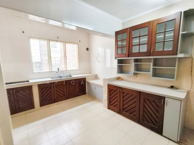 Rumah Teres 2 Tingkat untuk Dijual di Bukit Jelutong (Shah Alam) - Afiqah zaidi - PropertyGuru.com.my