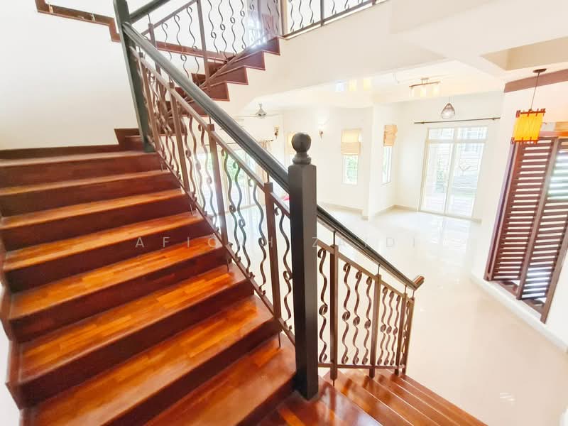 Rumah Teres 2 Tingkat untuk Dijual di Bukit Jelutong (Shah Alam) - Afiqah zaidi - PropertyGuru.com.my