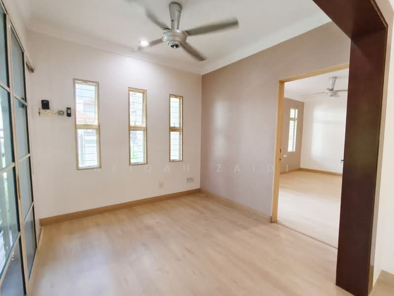 Rumah Teres 2 Tingkat untuk Dijual di Bukit Jelutong (Shah Alam) - Afiqah zaidi - PropertyGuru.com.my