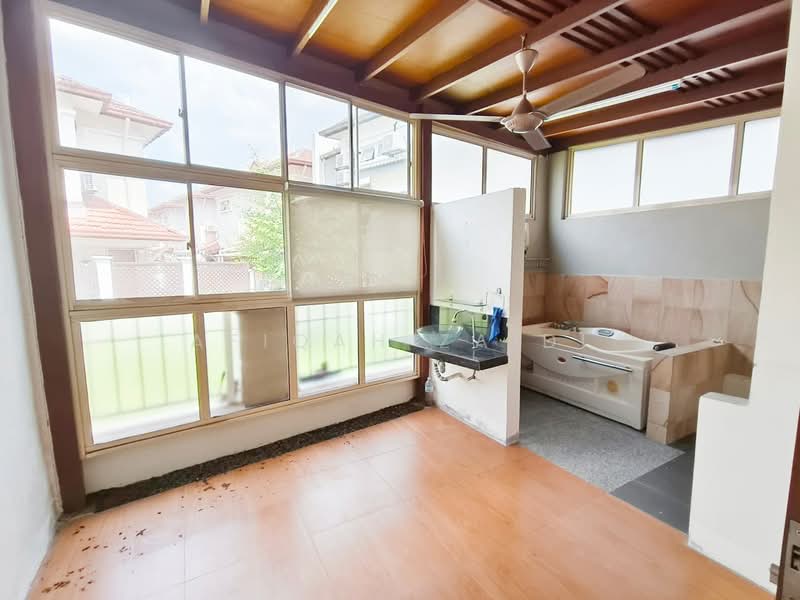 Rumah Teres 2 Tingkat untuk Dijual di Bukit Jelutong (Shah Alam) - Afiqah zaidi - PropertyGuru.com.my