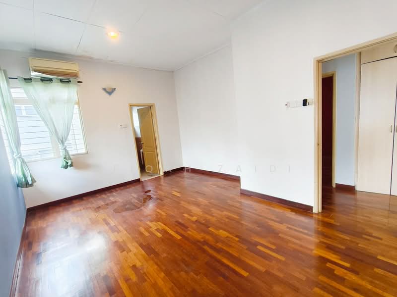 Rumah Teres 2 Tingkat untuk Dijual di Bukit Jelutong (Shah Alam) - Afiqah zaidi - PropertyGuru.com.my
