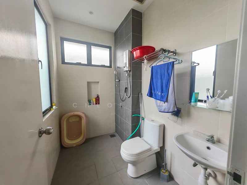 2-storey Terraced House for Sale in Anggun (Rawang) - Chloe Kok - PropertyGuru.com.my