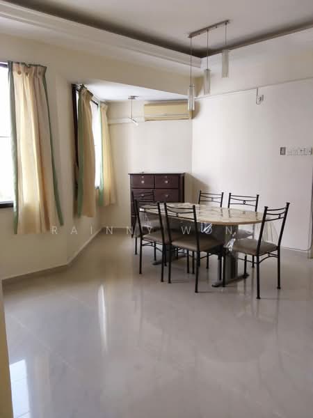 Kondominium untuk Disewa di Logan Ville - Rainny Wong - Dining Room - PropertyGuru.com.my