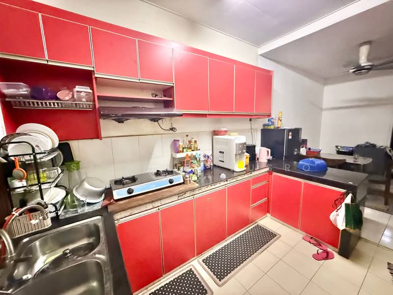 1-storey Terraced House for Sale in Shah Alam (Selangor) - Salawati Busro - Kitchen - PropertyGuru.com.my