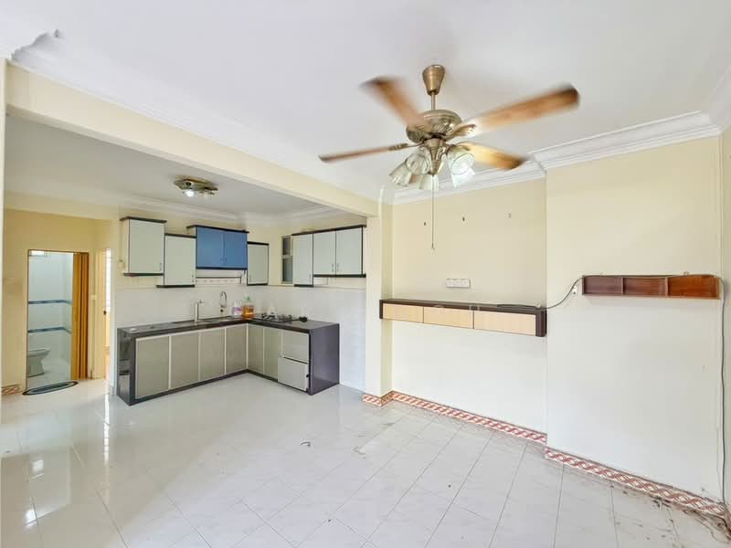 Pangsapuri untuk Dijual di Tanjung Court - Gary Goh - Kitchen - PropertyGuru.com.my