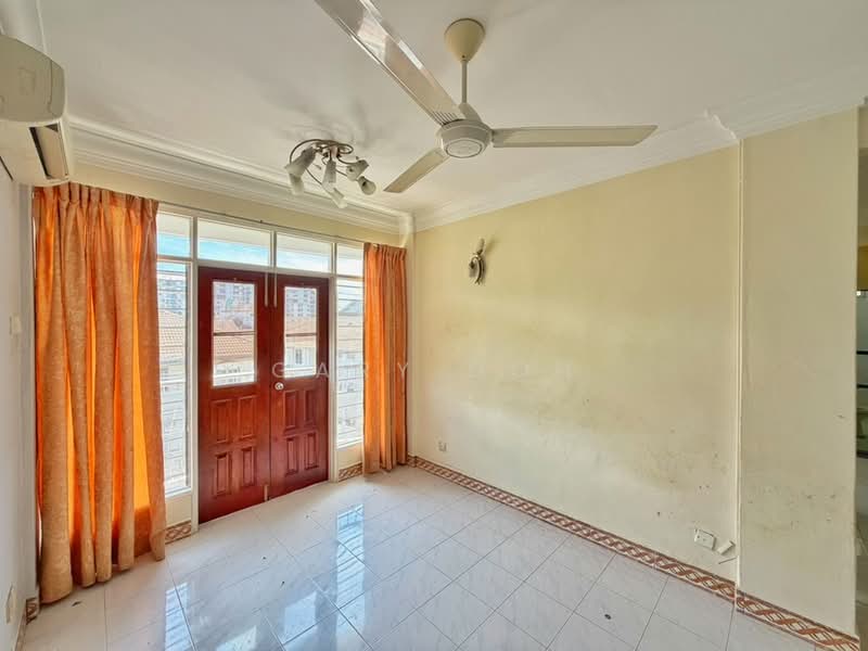 Pangsapuri untuk Dijual di Tanjung Court - Gary Goh - Living Room - PropertyGuru.com.my
