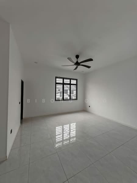 Rumah Teres untuk Disewa di Bukit Beruang (Bukit Baru) - Bibong Ong - Interior - PropertyGuru.com.my