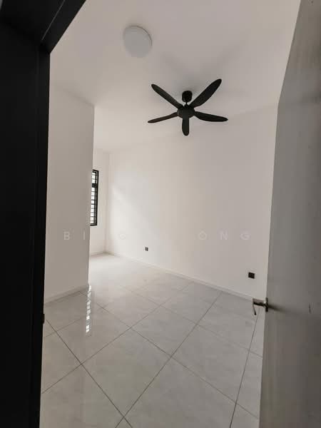Rumah Teres untuk Disewa di Bukit Beruang (Bukit Baru) - Bibong Ong - Interior - PropertyGuru.com.my