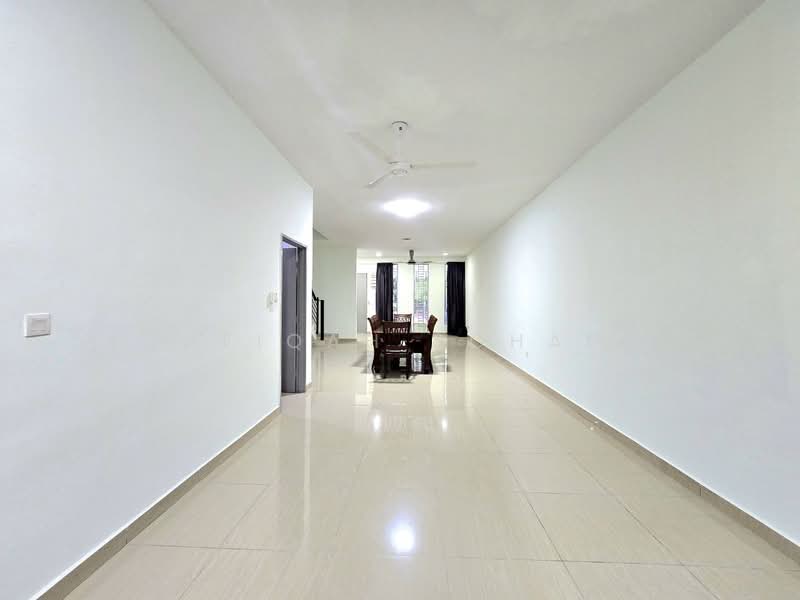 3-storey Terraced House for Sale in Kajang (Selangor) - Syafiqah Sohaimi - PropertyGuru.com.my