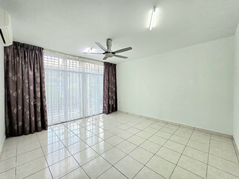 3-storey Terraced House for Sale in Kajang (Selangor) - Syafiqah Sohaimi - PropertyGuru.com.my