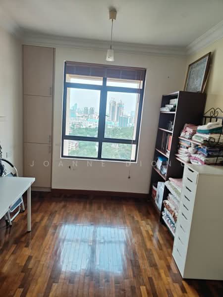 Condominium for Sale at 1 Bukit Utama - Joanne Diong - Study - PropertyGuru.com.my