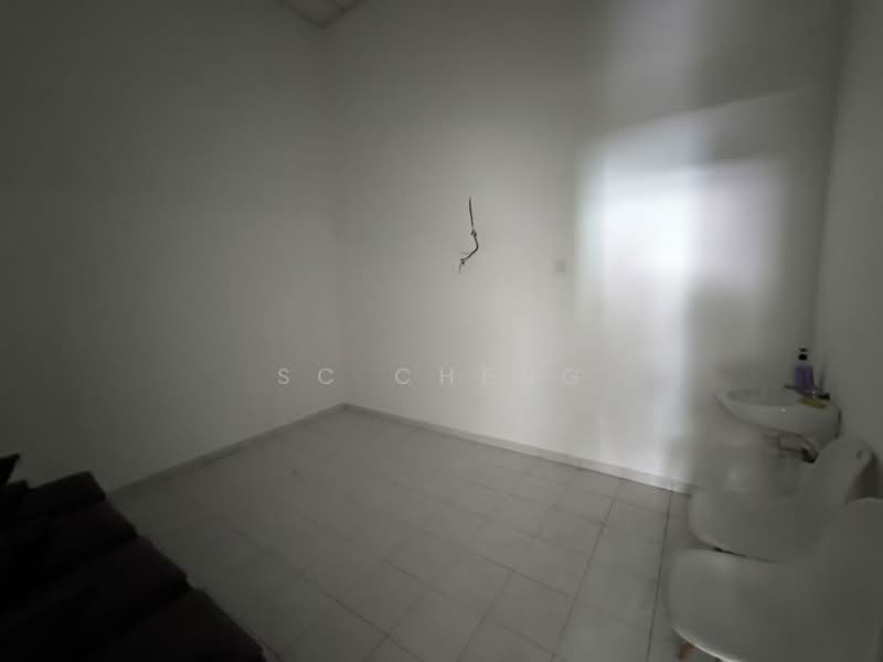 Semi-D Factory for Rent in Gelang Patah (Johor) - SC Cheng - Interior - PropertyGuru.com.my