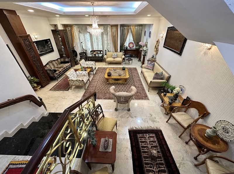 Rumah Berkembar untuk Dijual di SS 4B, Taman Kelana Jaya (Petaling Jaya) - Ishak Ramli - Living Room - PropertyGuru.com.my