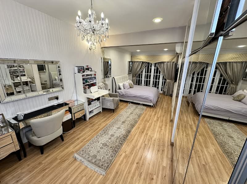 Rumah Berkembar untuk Dijual di SS 4B, Taman Kelana Jaya (Petaling Jaya) - Ishak Ramli - Bedroom - PropertyGuru.com.my