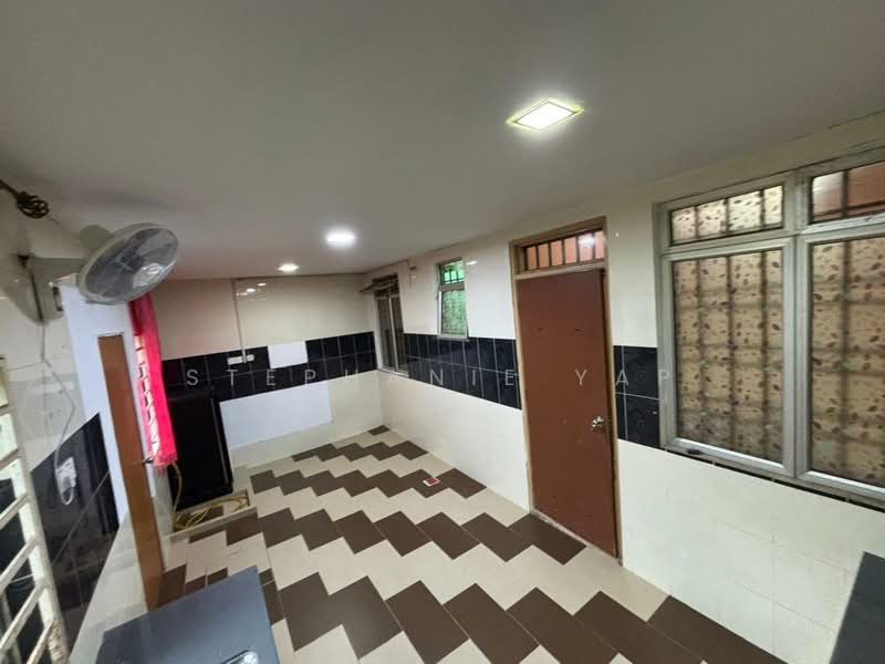 2-storey Terraced House for Sale in Bandar Parklands (Klang) - Stephanie Yap - Kitchen - PropertyGuru.com.my