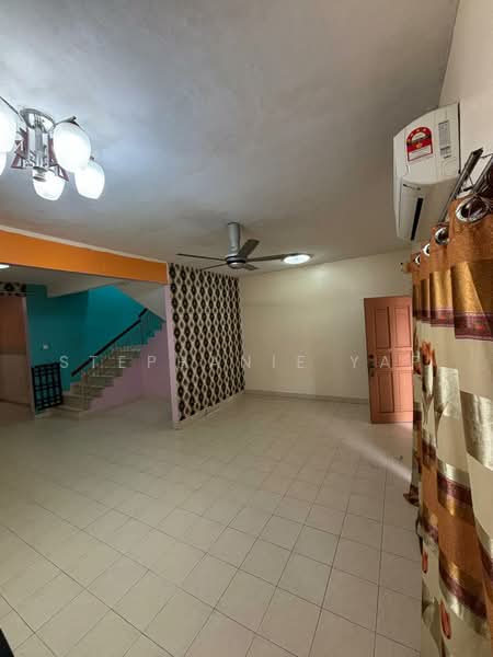 2-storey Terraced House for Sale in Bandar Parklands (Klang) - Stephanie Yap - Living Room - PropertyGuru.com.my