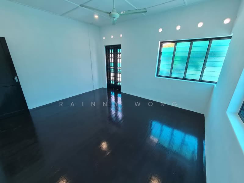 Semi-Detached House for Rent in Ayer Itam (Penang) - Rainny Wong - Interior - PropertyGuru.com.my