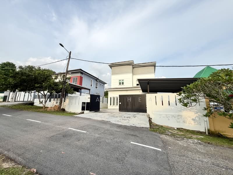Bungalow for Sale in Bangi (Selangor) - Nana Cheah - PropertyGuru.com.my