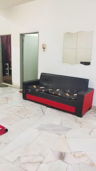 Pangsapuri untuk Disewa di Pangsapuri Lagoon Perdana - Eiffel Lai - Living Room - PropertyGuru.com.my