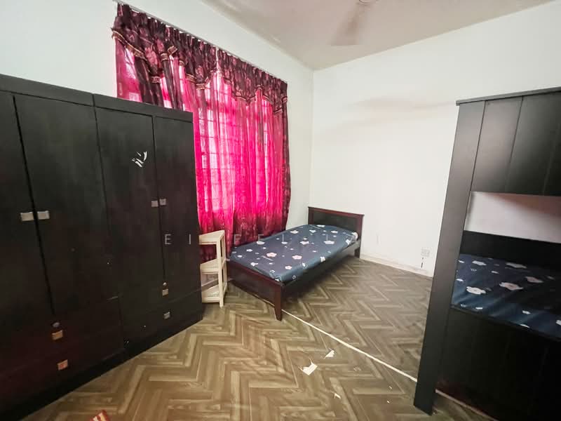 Pangsapuri untuk Disewa di Pangsapuri Lagoon Perdana - Eiffel Lai - Bedroom - PropertyGuru.com.my
