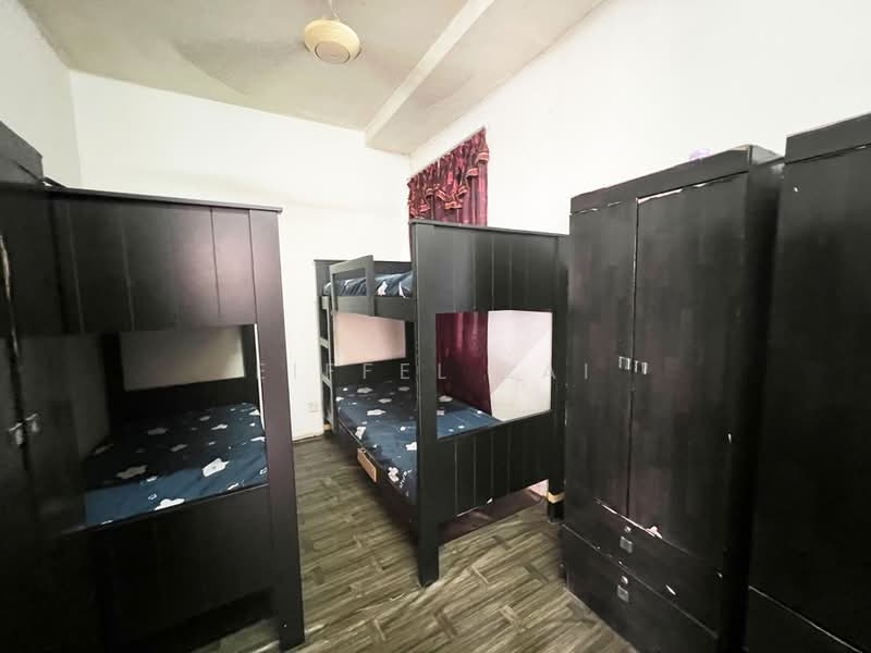 Pangsapuri untuk Disewa di Pangsapuri Lagoon Perdana - Eiffel Lai - Bedroom - PropertyGuru.com.my