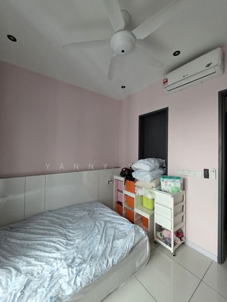 Kondominium untuk Disewa di The Valley Residences @ SkySierra - Yanny Siow - Bedroom - PropertyGuru.com.my