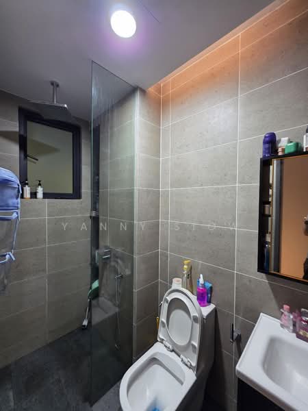 Kondominium untuk Disewa di The Valley Residences @ SkySierra - Yanny Siow - Bathroom - PropertyGuru.com.my