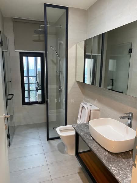 Kediaman Servis untuk Dijual di Residensi Solaris Parq - Carren Tai - Bathroom - PropertyGuru.com.my