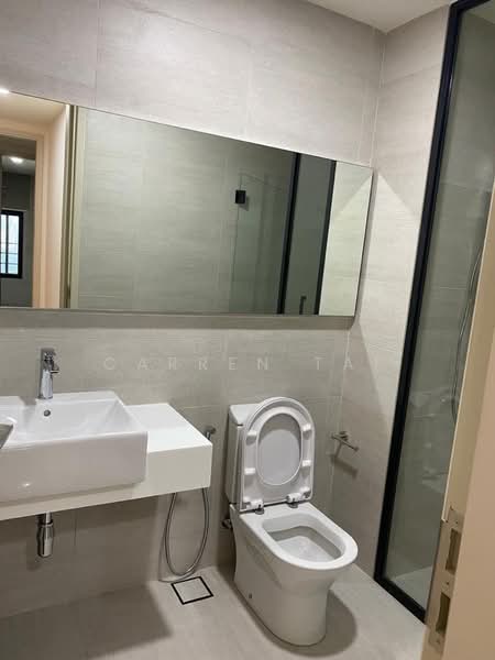 Kediaman Servis untuk Dijual di Residensi Solaris Parq - Carren Tai - Bathroom - PropertyGuru.com.my
