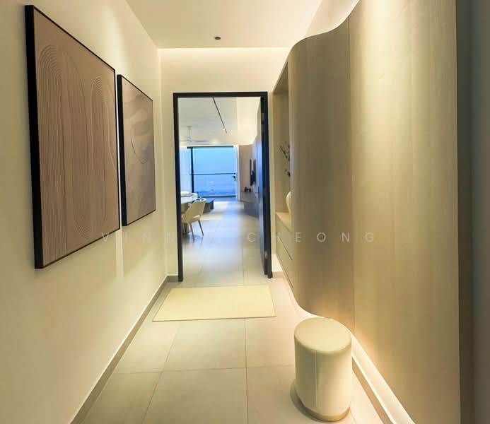 Kondominium untuk Dijual di Lumina Residence - Vinnie Cheong - Entrance - PropertyGuru.com.my
