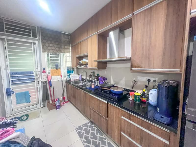 Rumah Berkembar untuk Dijual di Alam Damai (Cheras) - Masnizah Arifin - Kitchen - PropertyGuru.com.my