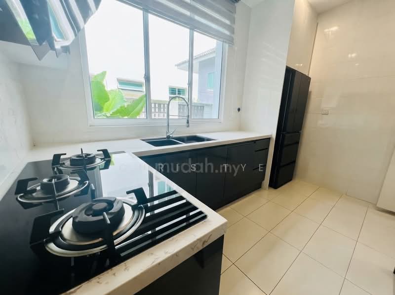 Bungalow for Sale in Taman Meranti Jaya (Puchong) - Chris Tye - Kitchen - PropertyGuru.com.my