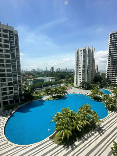 Kondominium untuk Disewa di Bay Point @ Country Garden Danga Bay - Stella Narita - Exterior - PropertyGuru.com.my