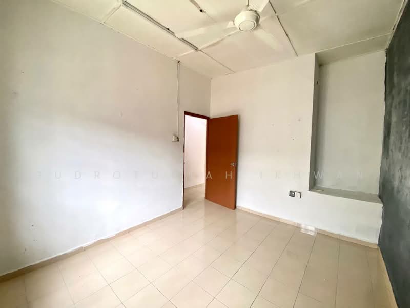 Rumah Teres 2 Tingkat untuk Dijual di Kuala Lumpur (Kuala Lumpur) - Gudrotullah Ikhwan - Interior - PropertyGuru.com.my